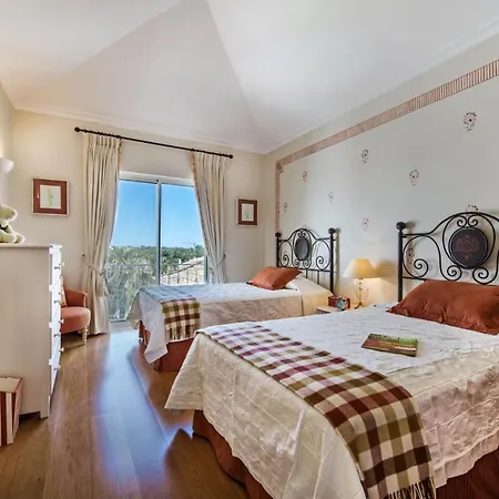 Novello Penthouse 2 Bedroom Apartment, Quinta Do Lago Διαμέρισμα